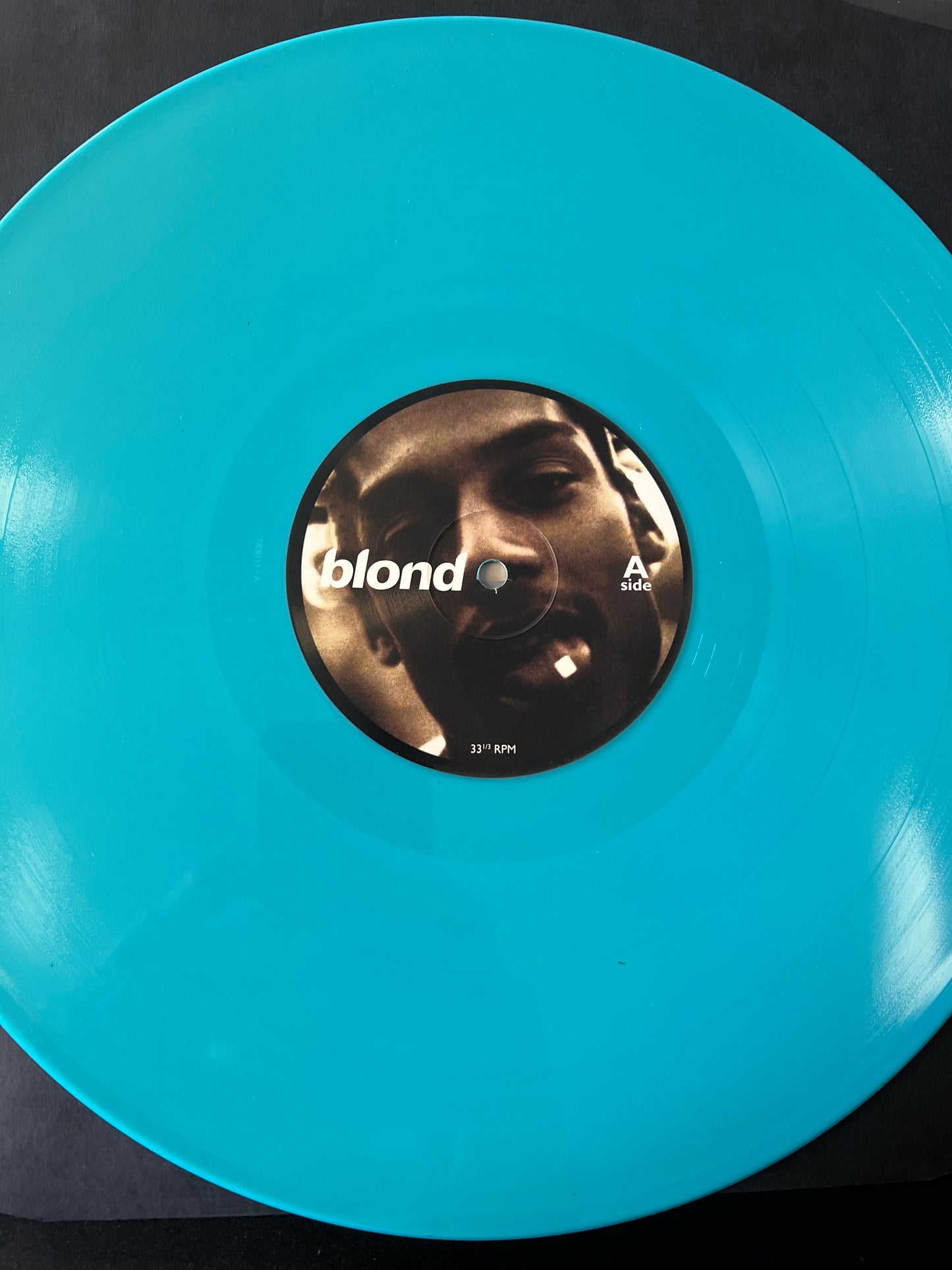 FRANK OCEAN - blond