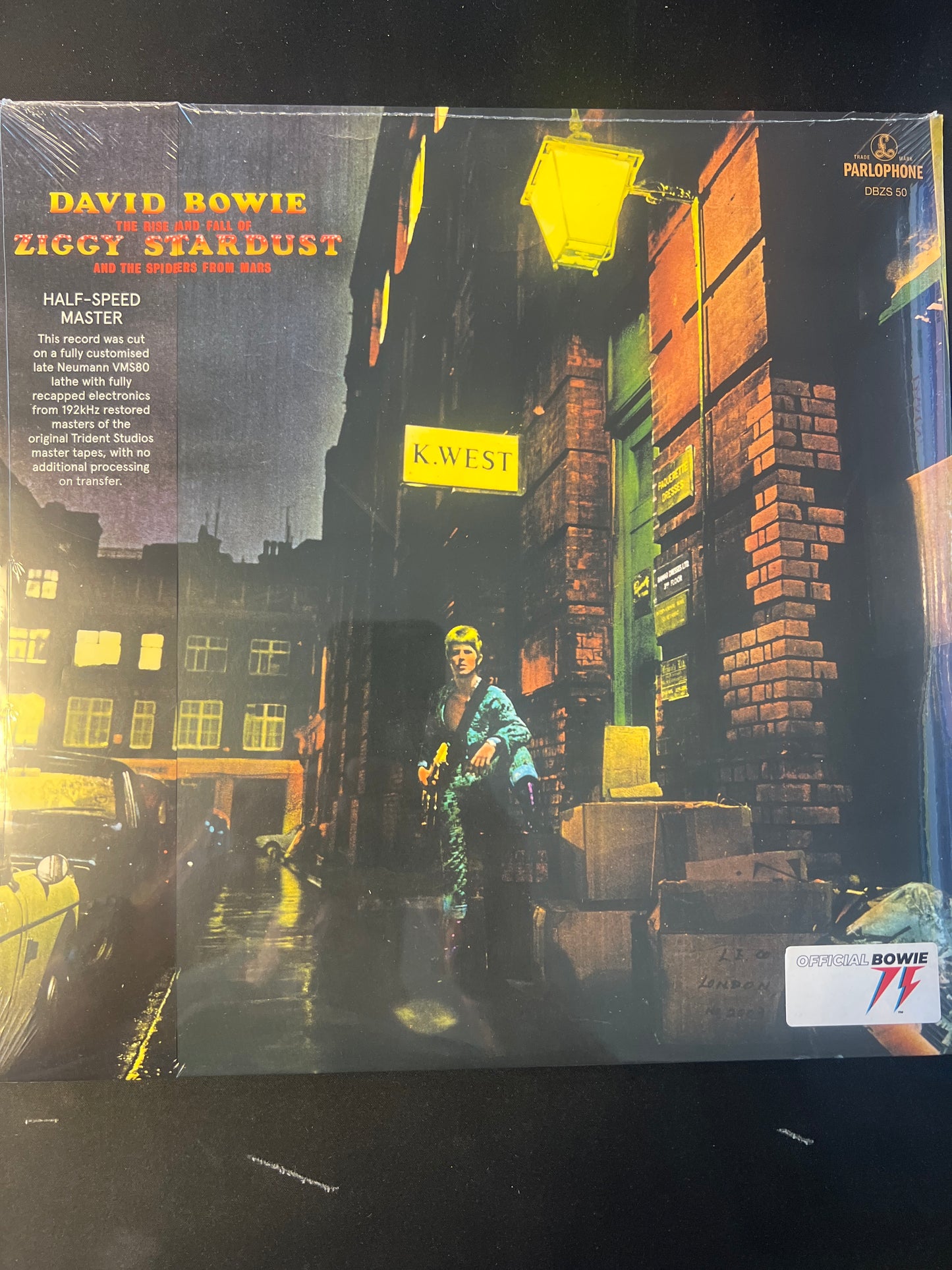 DAVID BOWIE - Ziggy Stardust and the spiders from mars