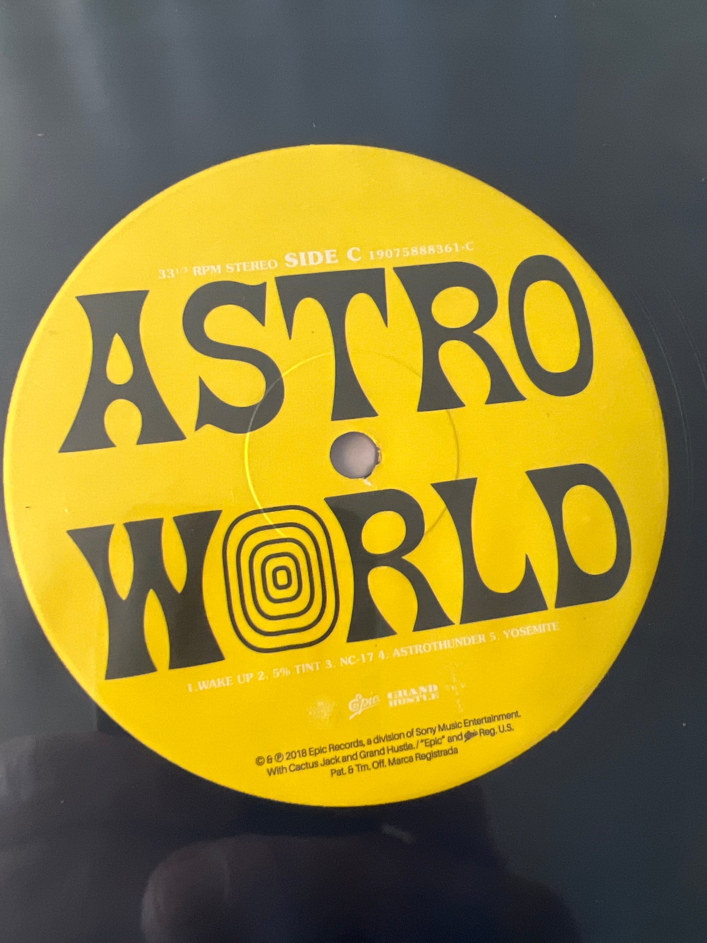 TRAVIS SCOTT - Astroworld