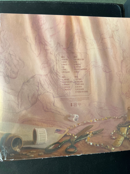 RAINBOW KITTEN SURPRISE - love hate music box