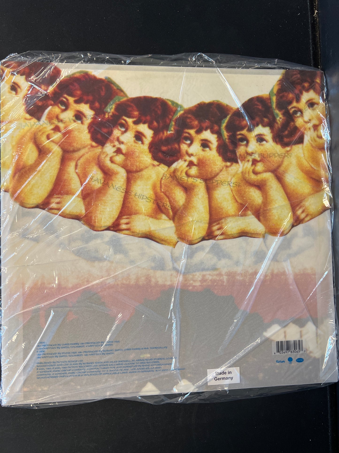 THE CURE - Japanese Whispers