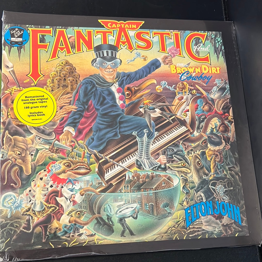 ELTON JOHN - Captain Fantastic