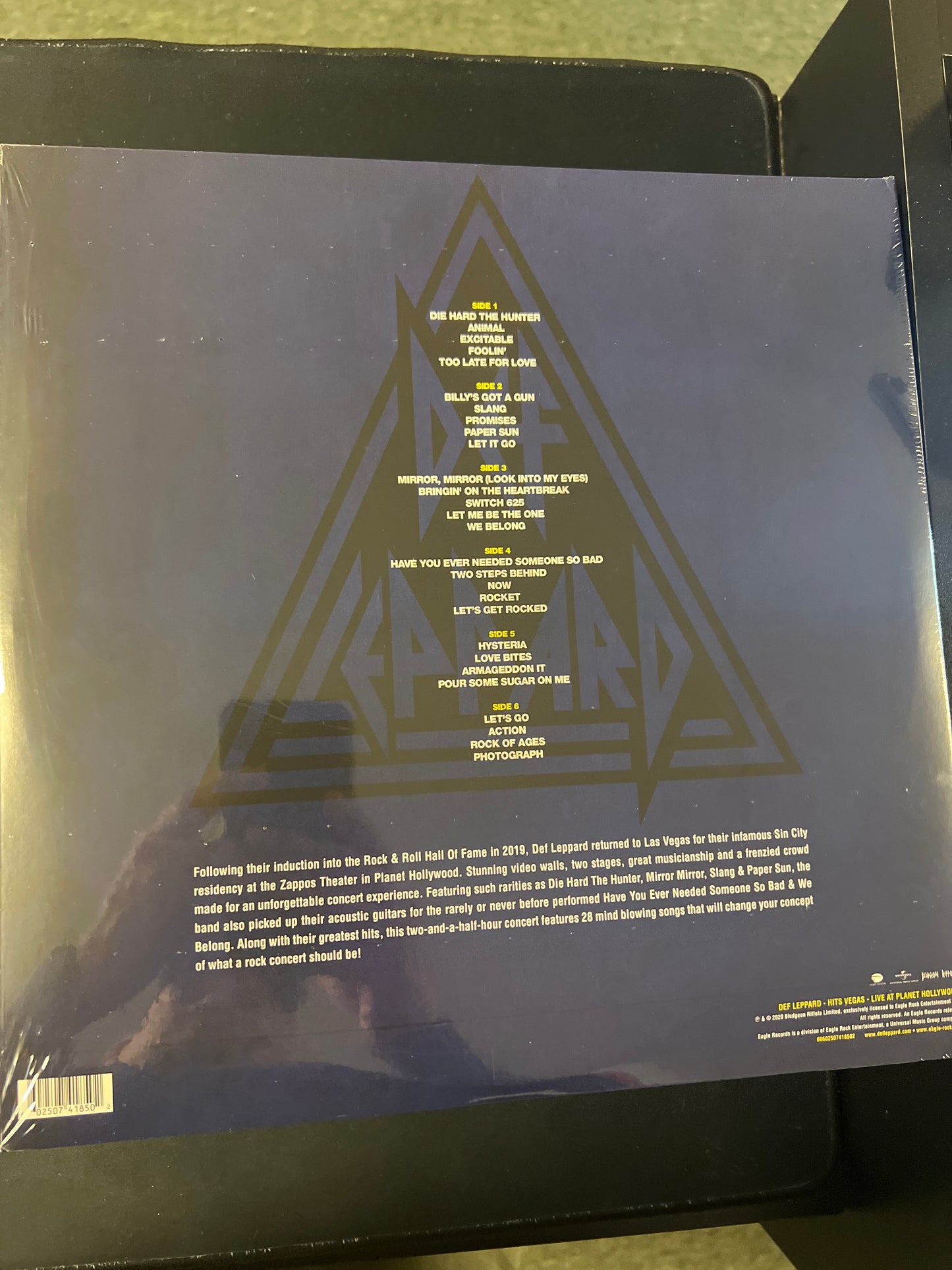 DEF LEPPARD - hits Vegas - live at Planet Hollywood