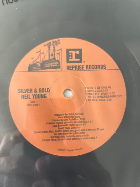 NEIL YOUNG - Silver & Gold