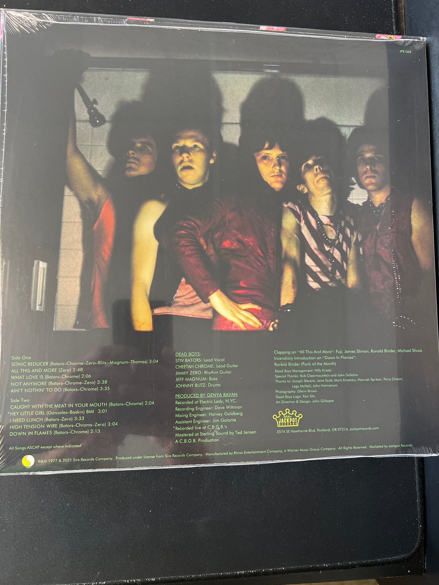 DEAD BOYS - young loud and snotty