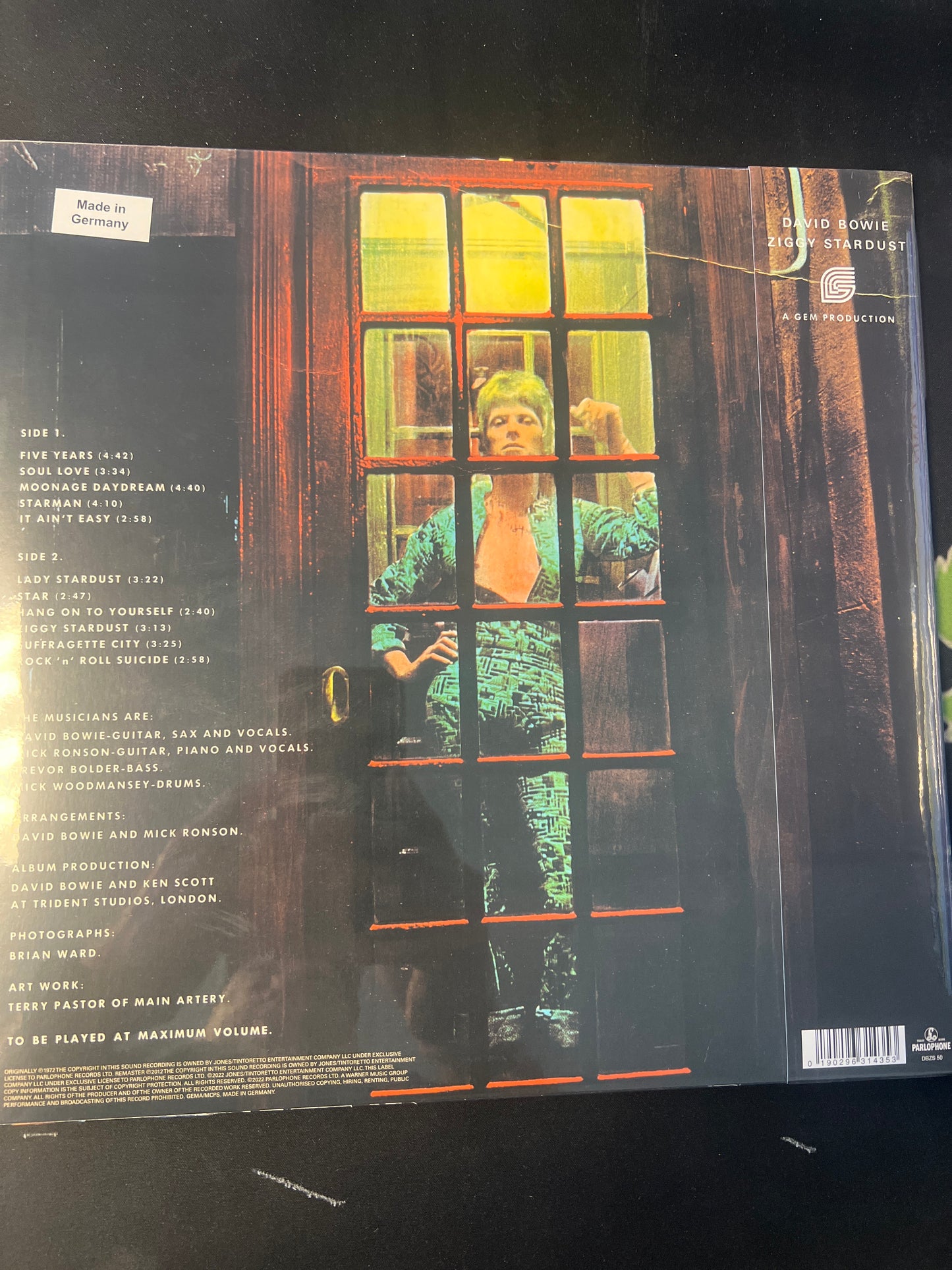 DAVID BOWIE - Ziggy Stardust and the spiders from mars