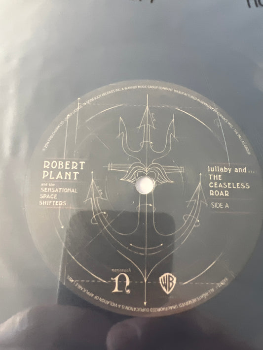 ROBERT PLANT - lullaby and… the ceaseless roar