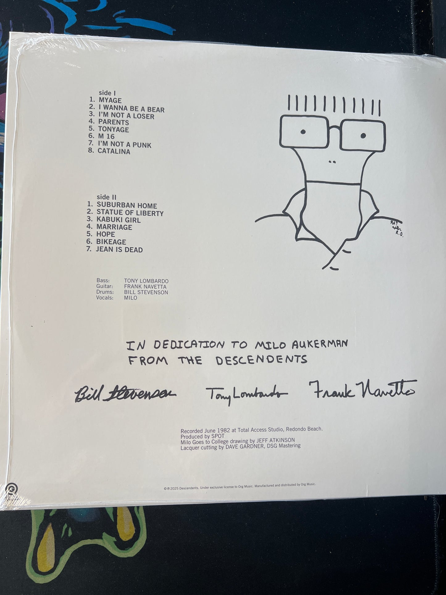 DESCENDENTS - Milo goes to college