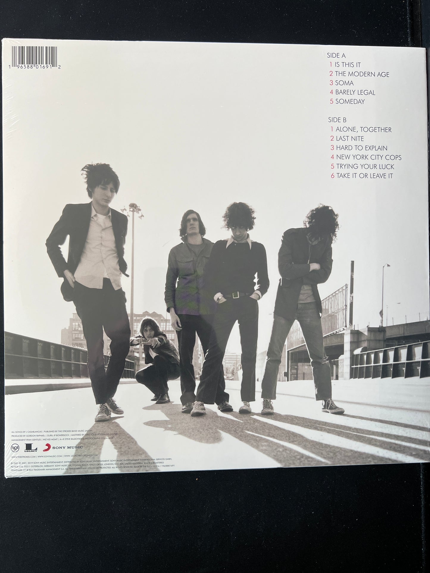 THE STROKES - is this it