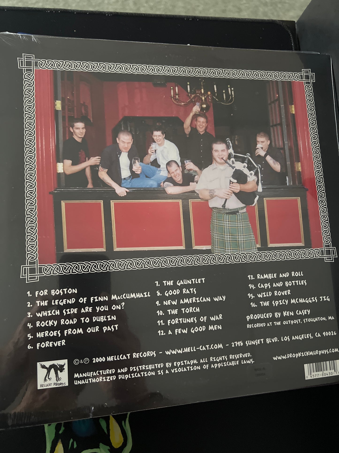 DROPKICK MURPHYS - sing loud, sing proud!