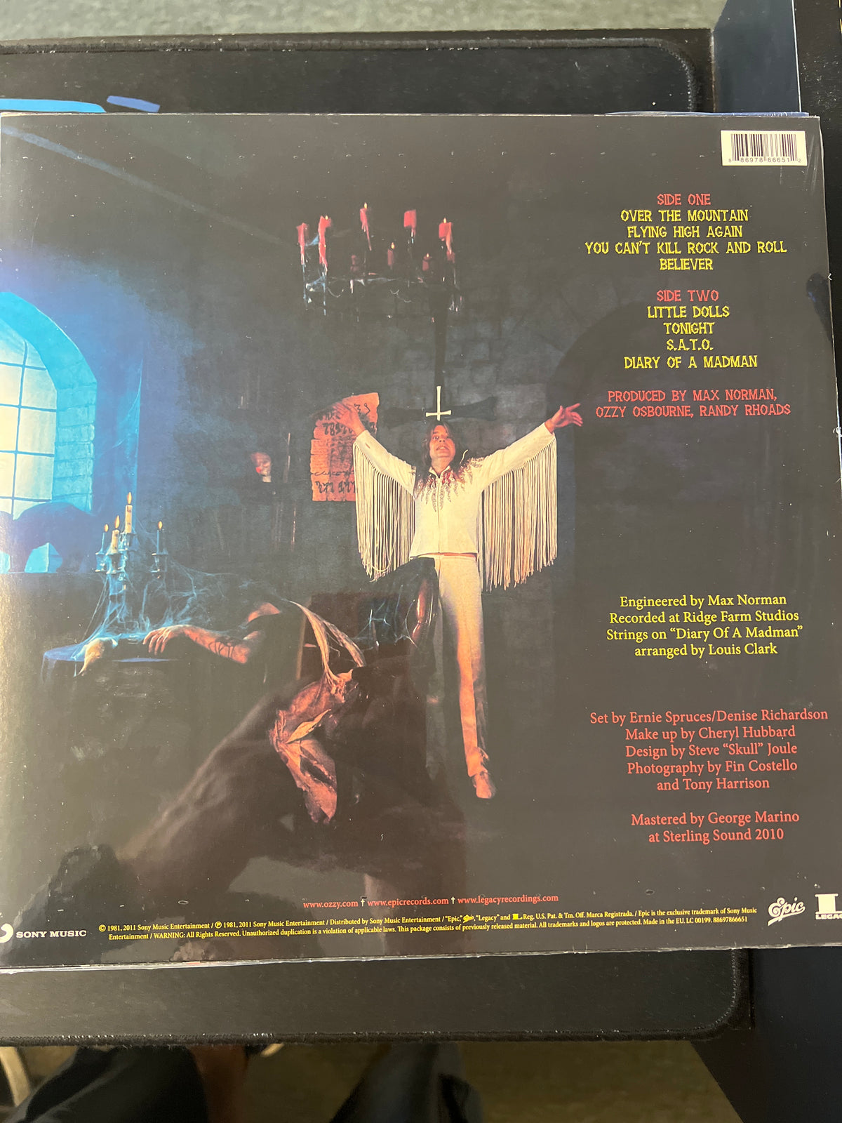 OZZY OSBOURNE - diary of a madman