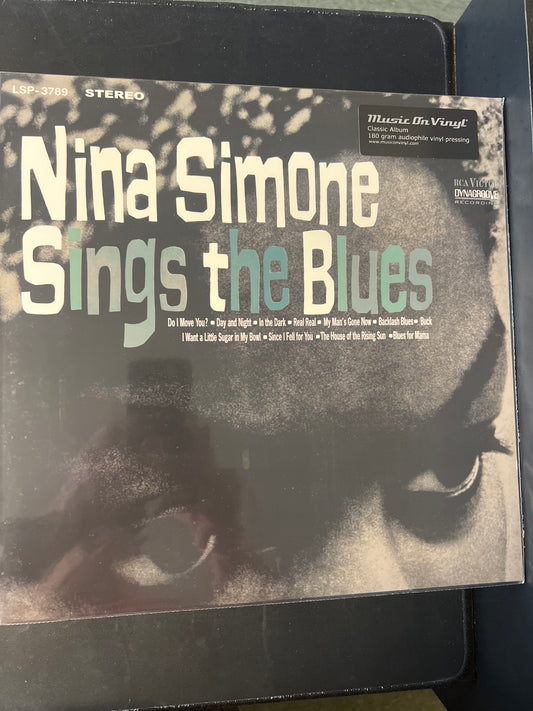 NINA SIMONE - sings the blues