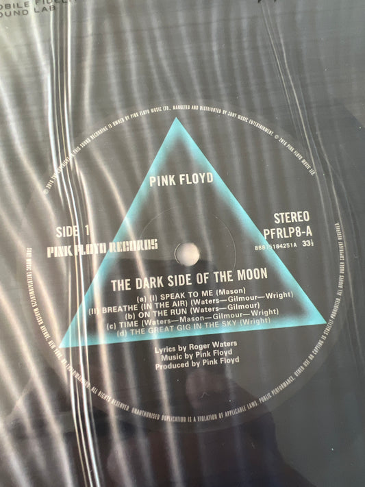 PINK FLOYD - the dark side of the moon