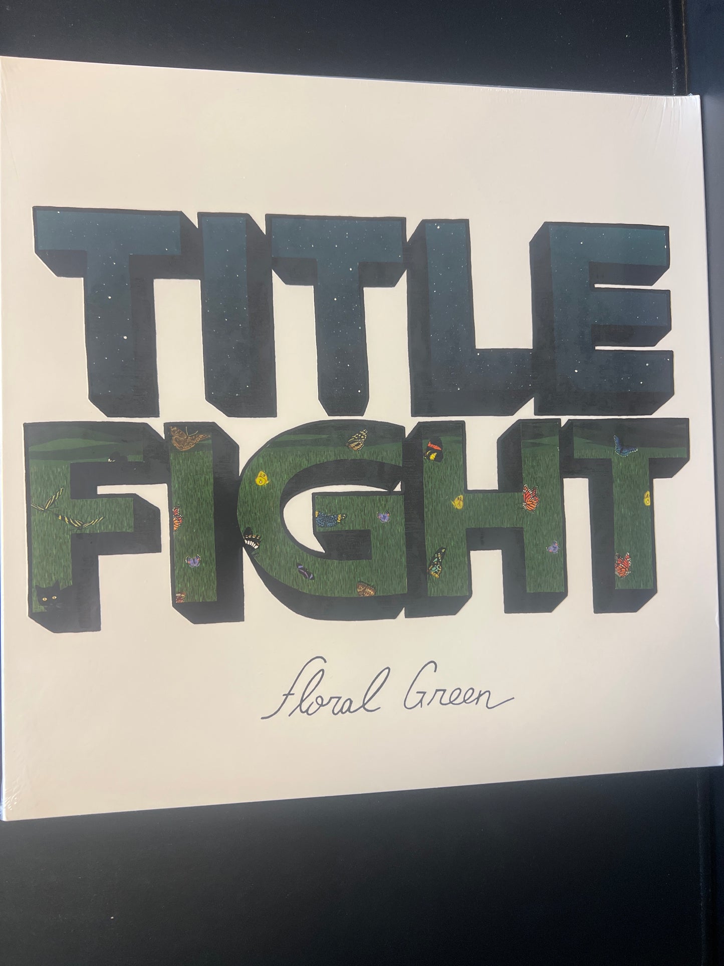 TITLE FIGHT - floral green