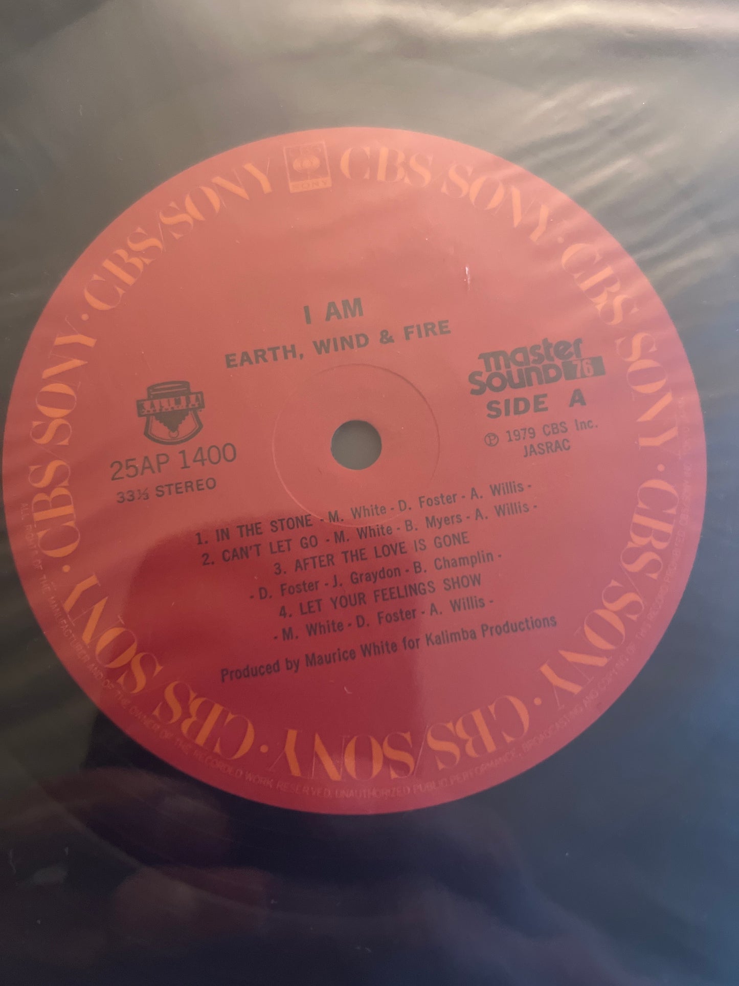 EARTH WIND & FIRE - I am