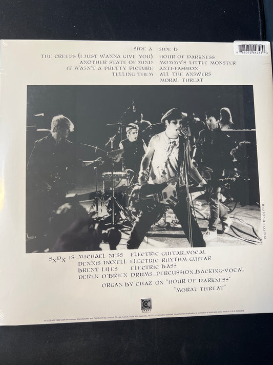 SOCIAL DISTORTION - mommy’s little monster