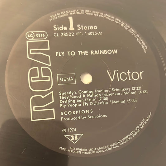 SCORPIONS - fly to the rainbow