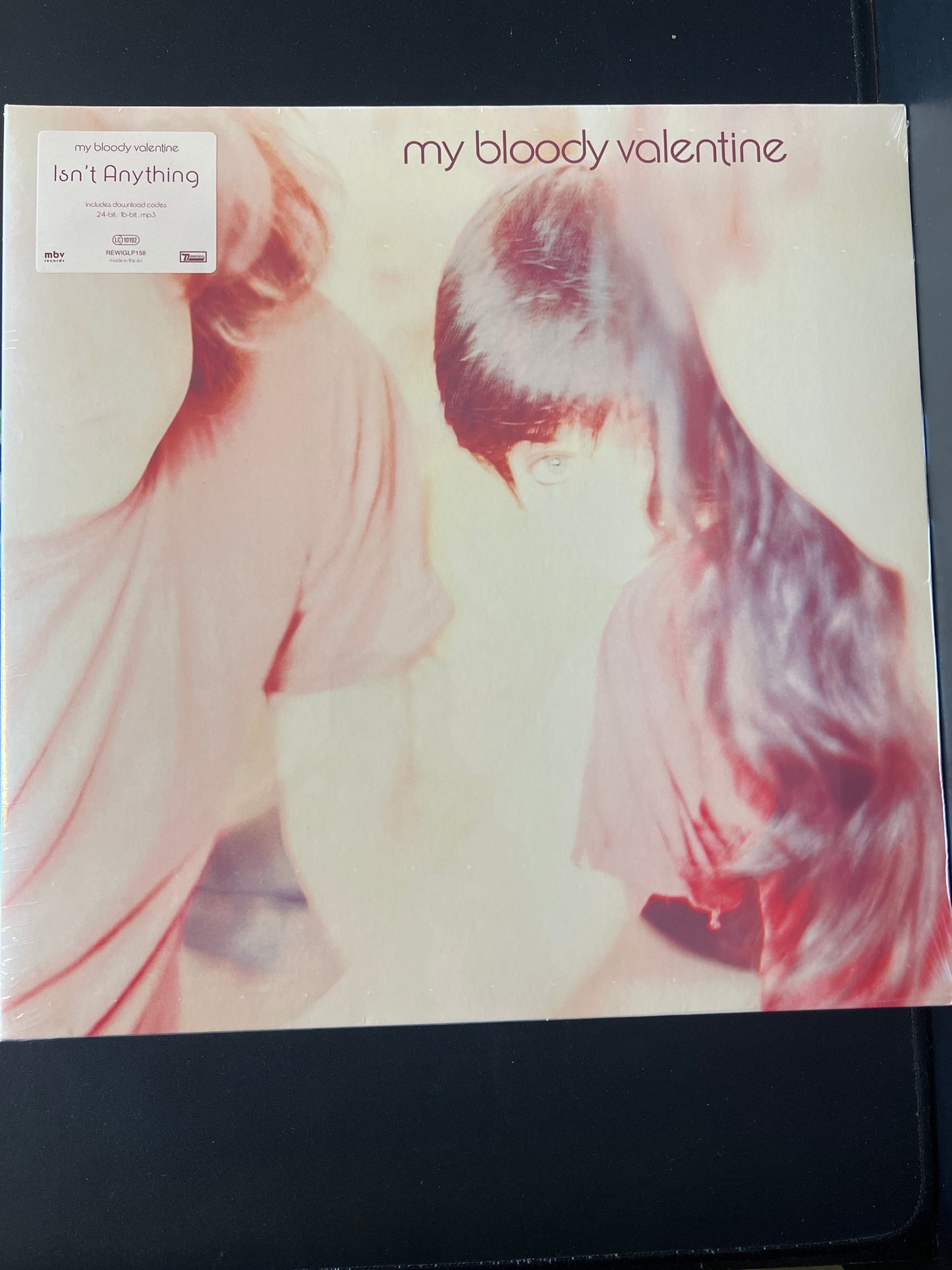 MY BLOODY VALENTINE - isn’t anything