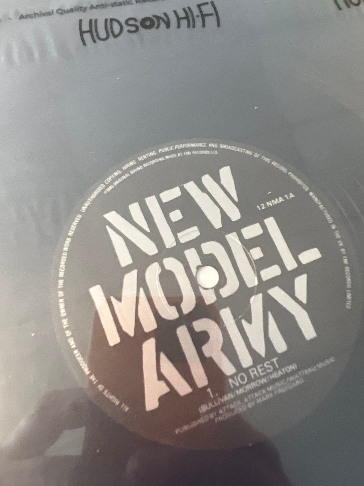NEW MODEL ARMY - no rest-heroin