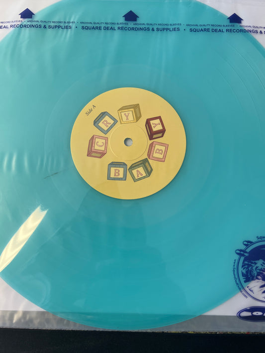 MELANIE MARTÍNEZ - cry baby