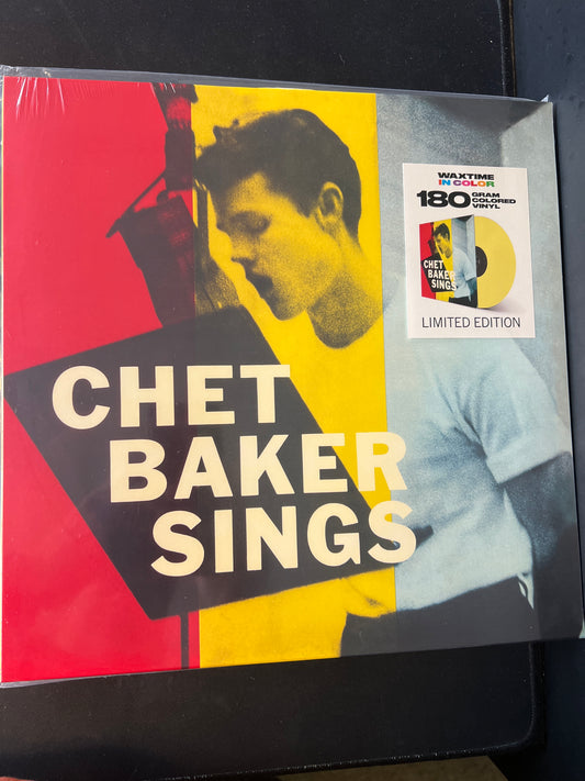 CHET BAKER - sings