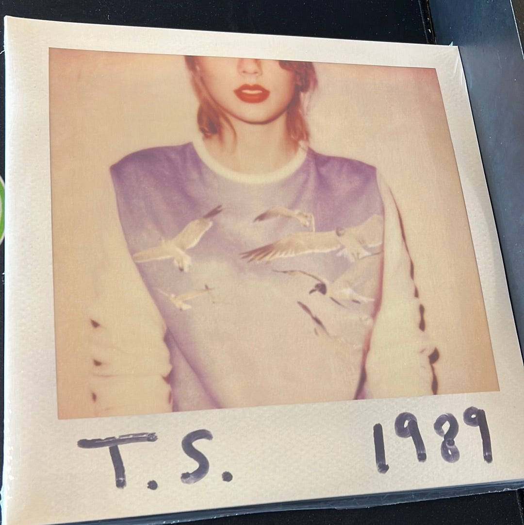 TAYLOR SWIFT - 1989