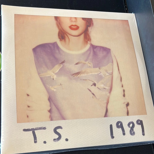 TAYLOR SWIFT - 1989