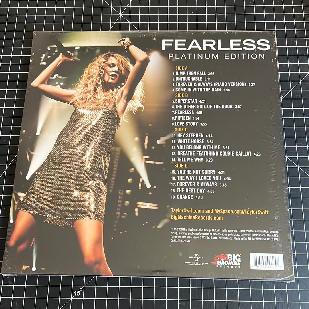 TAYLOR SWIFT “fearless”