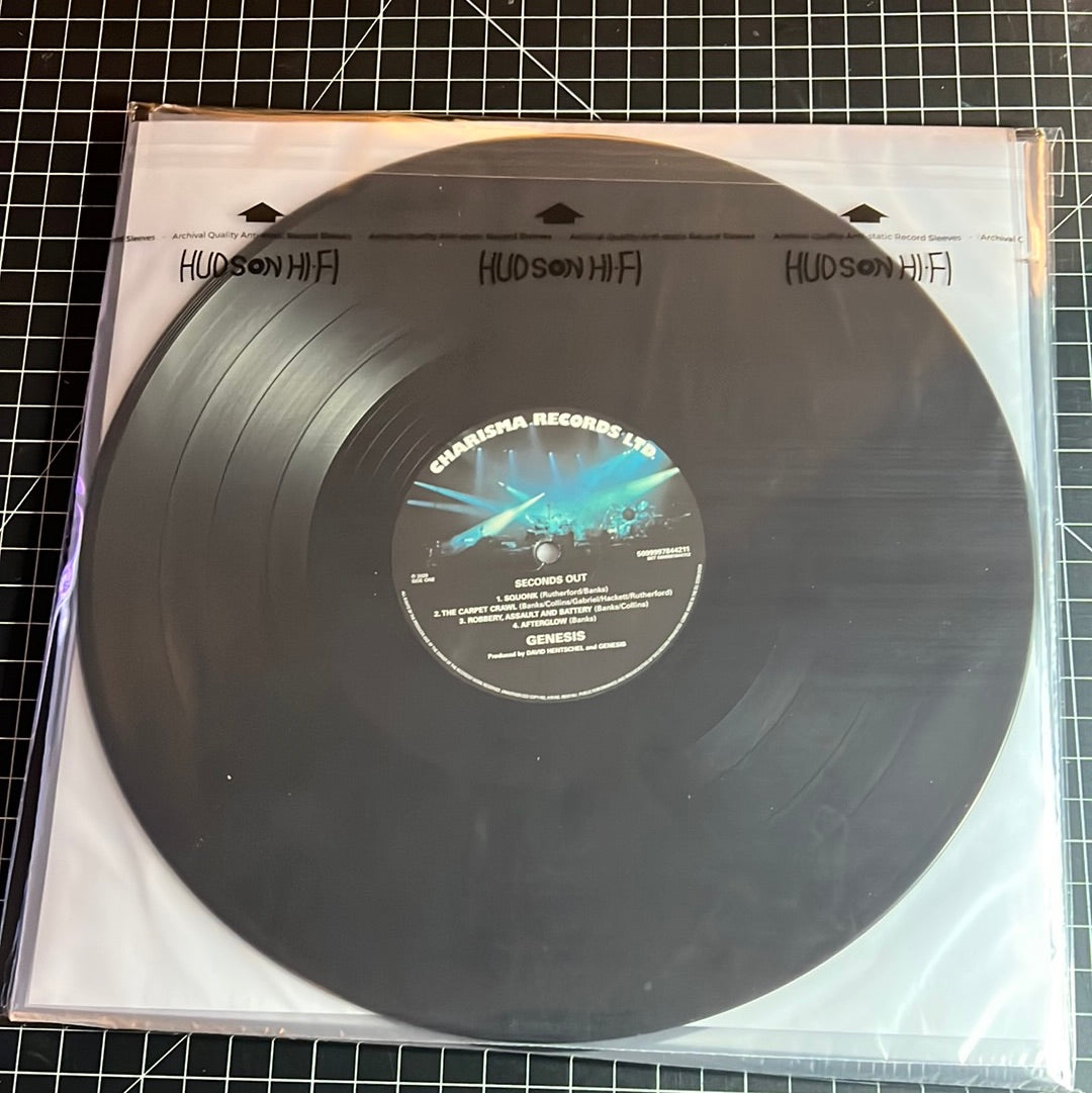 GENESIS “seconds out”