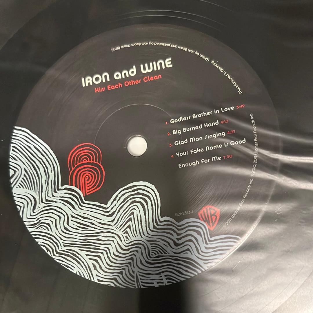 IRON AND WINE - kiss each other clean