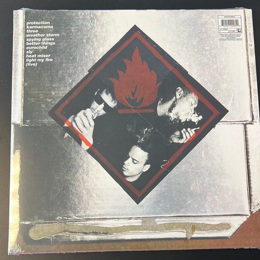 MASSIVE ATTACK - protection