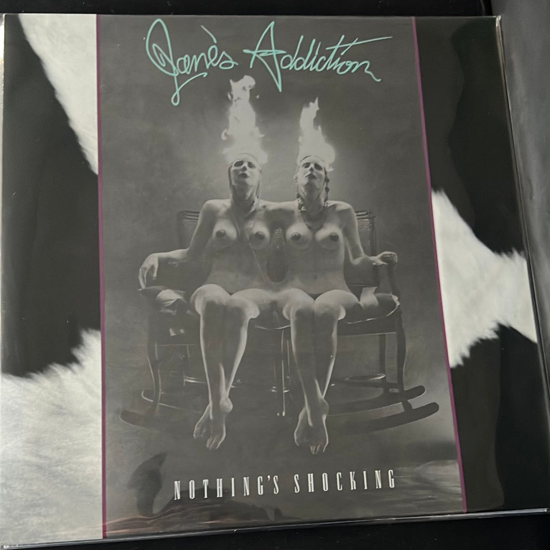JANE’S ADDICTION - nothing’s shocking