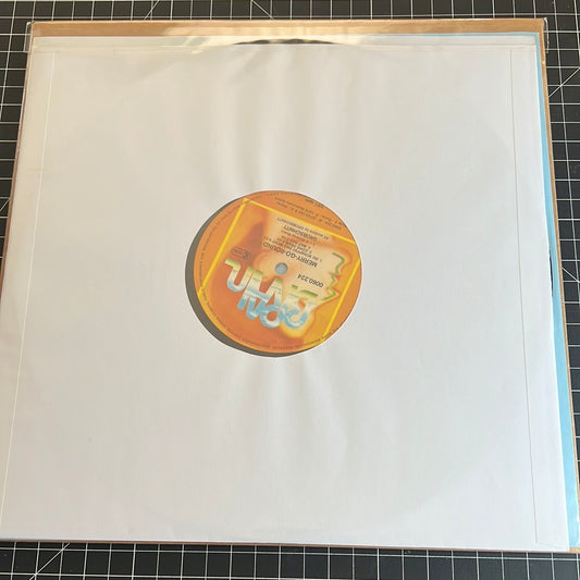 GROBSCHNITT “merry-go-round”