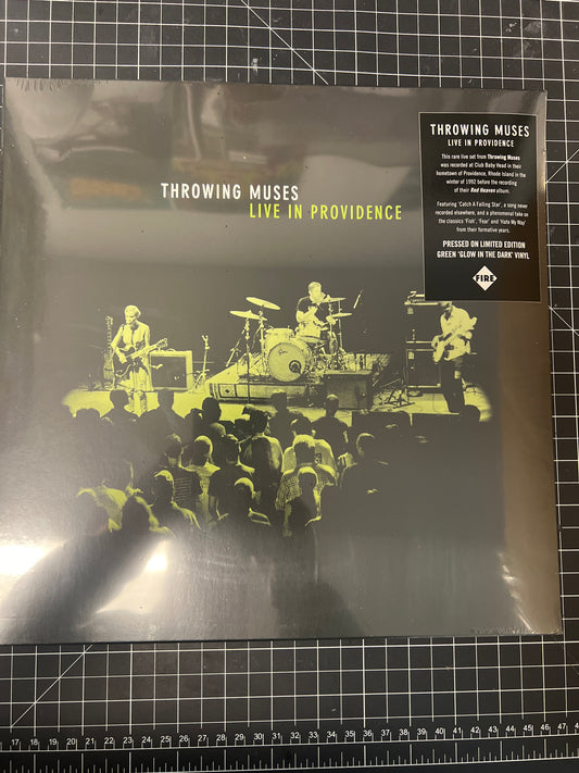 THROWING MUSES - live in providence
