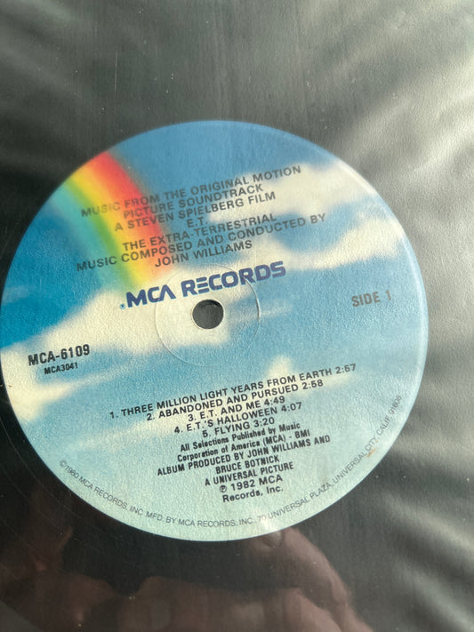 E.T. THE EXTRA-TERRESTRIAL - John Williams