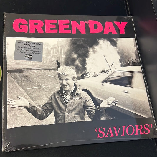 GREEN DAY - saviors