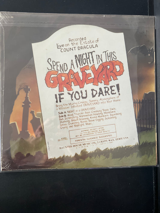 NIGHT GRAVEYARD - Halloween Sound F/X