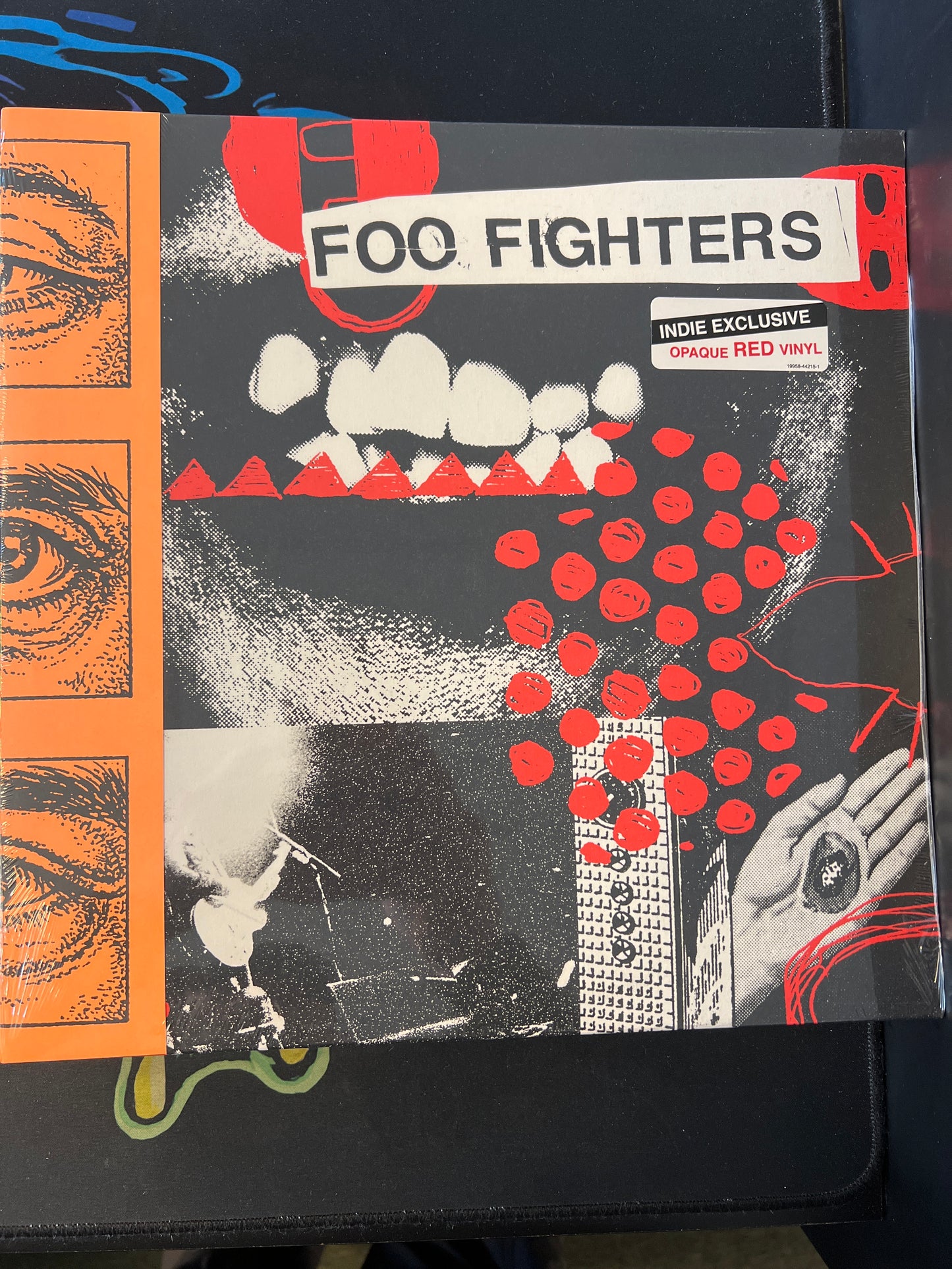 FOO FIGHTERS - your favorite toy
