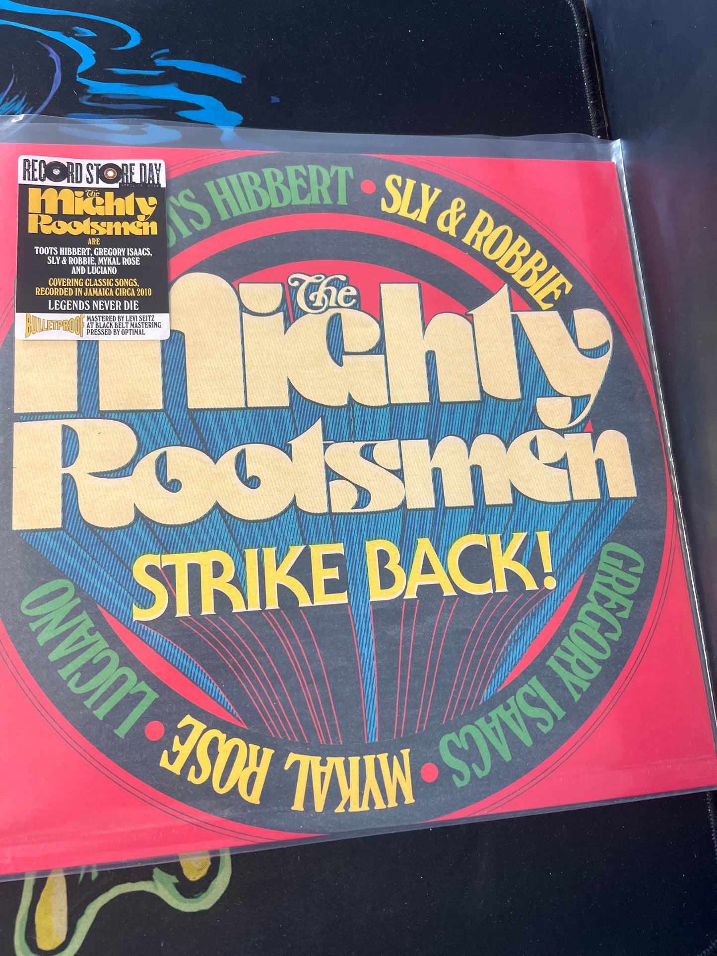 THE MIGHTY ROOTSMEN - strike back!
