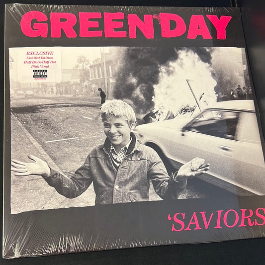 GREEN DAY - saviors