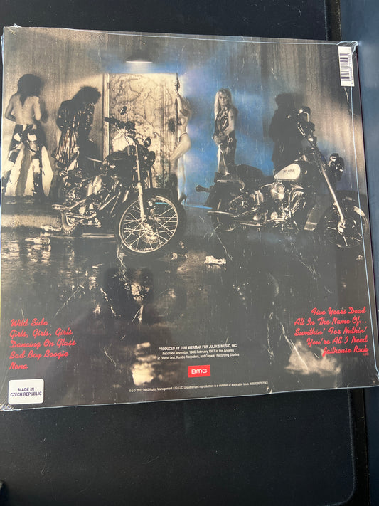 MOTLEY CRUE - girls girls girls