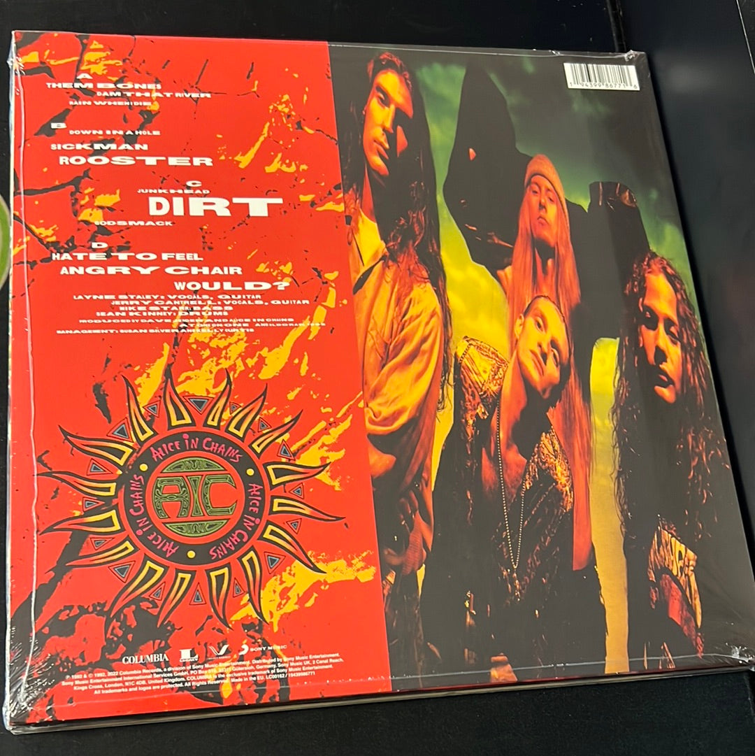 ALICE IN CHAINS - dirt