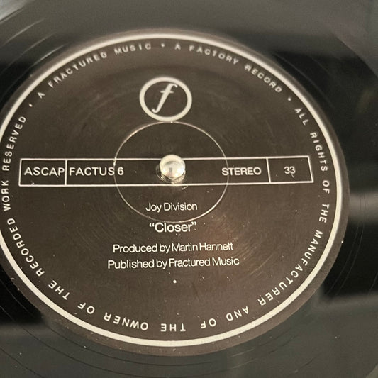 JOY DIVISION - closer