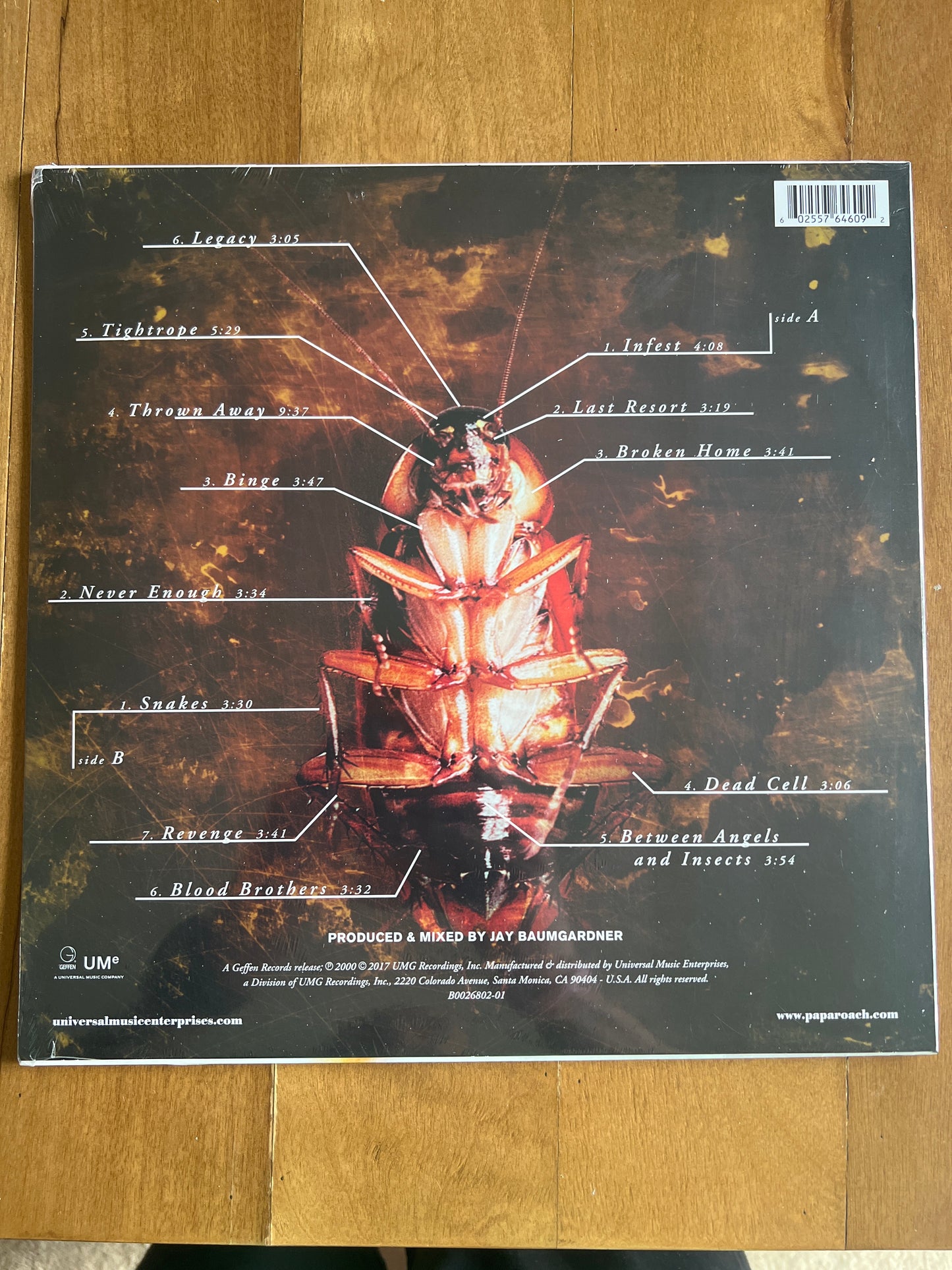 PAPA ROACH - infest