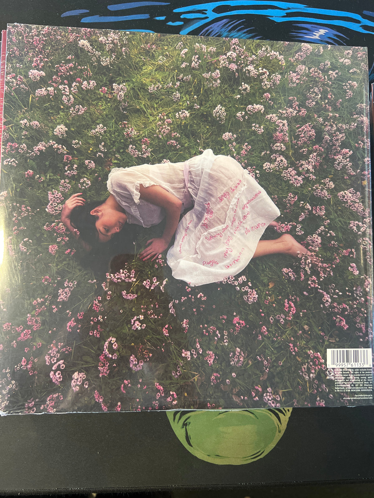 OLIVIA RODRIGO - you seem pretty sad for a girl so in love