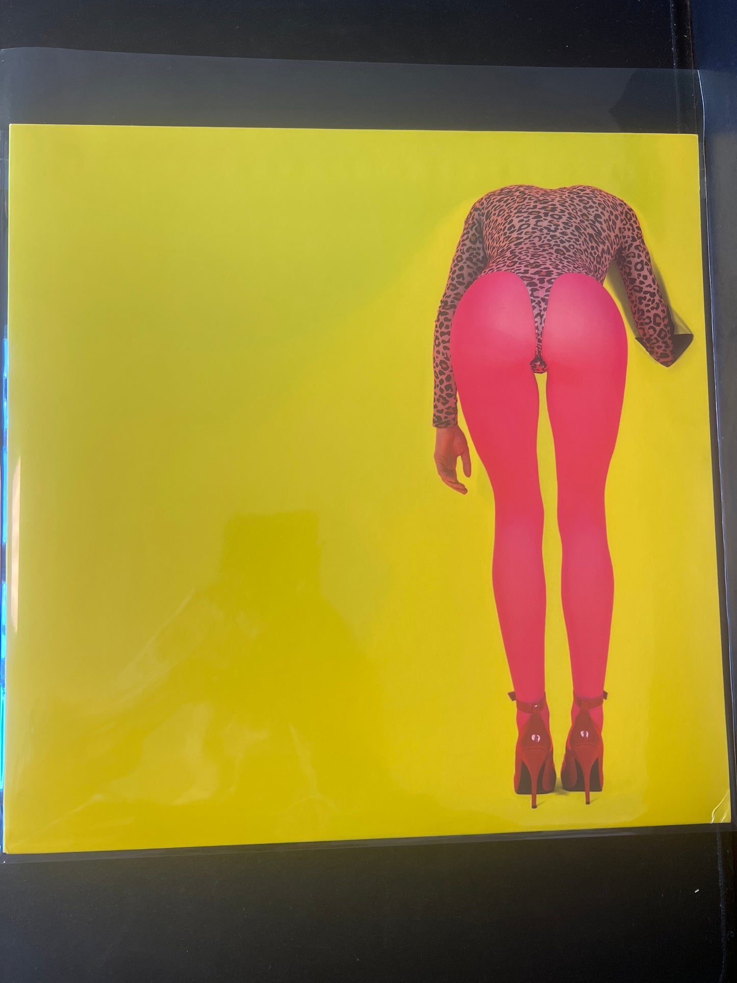 ST. VINCENT - masseduction
