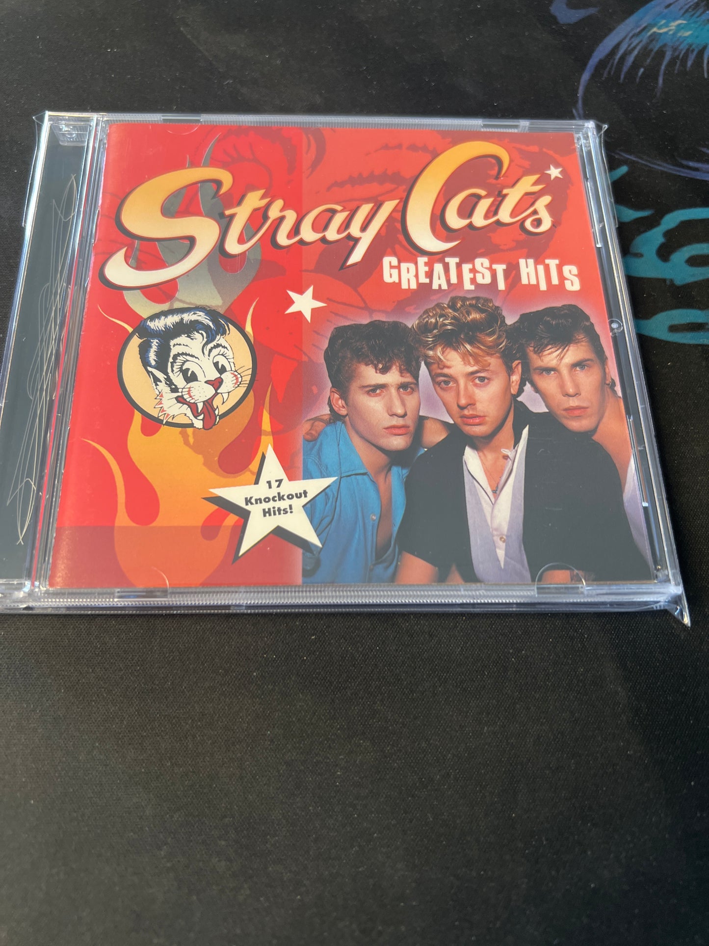 STRAY CATS - greatest hits