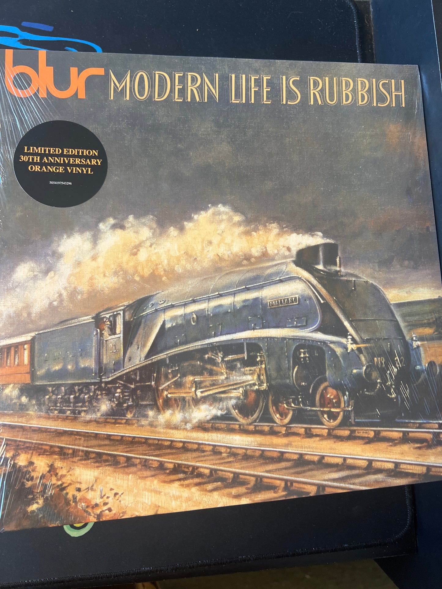 BLUR - modern life is rubbish