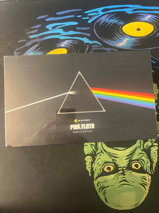 WE ARE REWIND - dark side of the moon cassette player