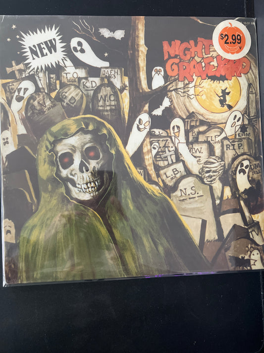 NIGHT GRAVEYARD - Halloween Sound F/X
